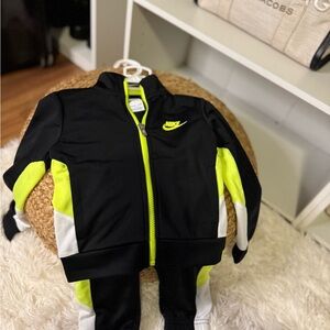 Nike Black and Bright Yellow Jacket
